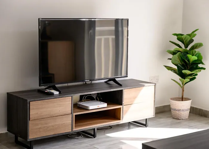 F11 2, Private Two Single Beds Shared Bathroom In Shared Flat Habitación en casa particular *