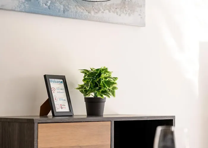 Habitación en casa particular F11 2, Private Two Single Beds Shared Bathroom In Shared Flat Msida